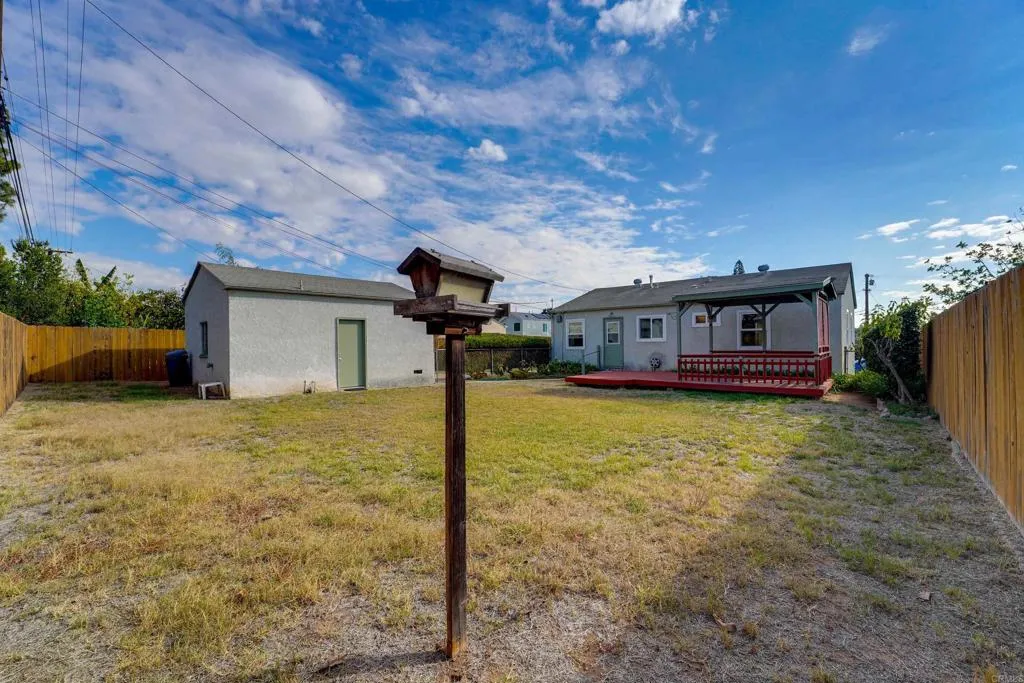 https://cdn.realtyfeed.com/cdn/127/306588483/b8f7e6d7a9c6fe69b5e17592fc1705aa.webp