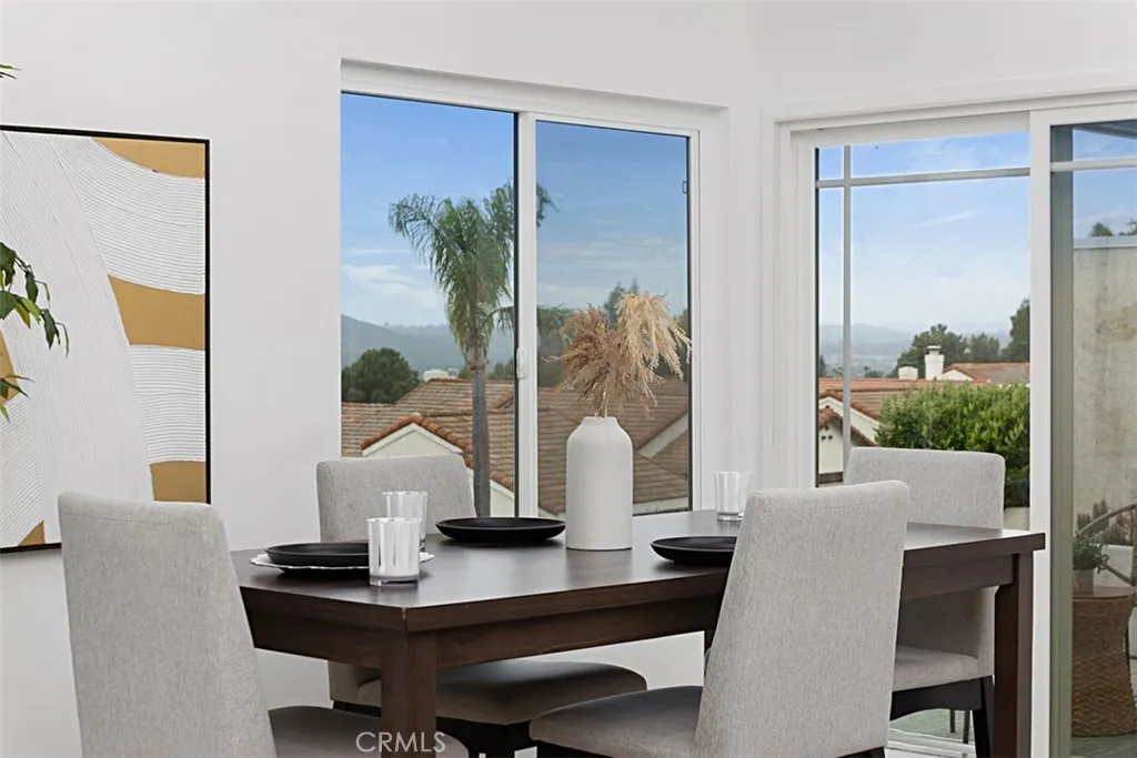 https://cdn.realtyfeed.com/cdn/127/306588503/21d84fade5427f686e3a474af6ff086f.webp