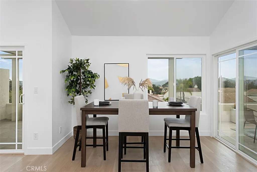 https://cdn.realtyfeed.com/cdn/127/306588503/e638997ab4e25dd891a357930f956cb1.webp