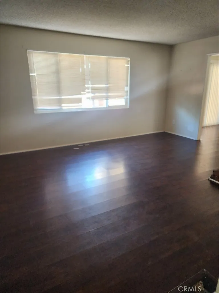 https://cdn.realtyfeed.com/cdn/127/306588540/416b69e282108ae6487de3f188f0047b.webp