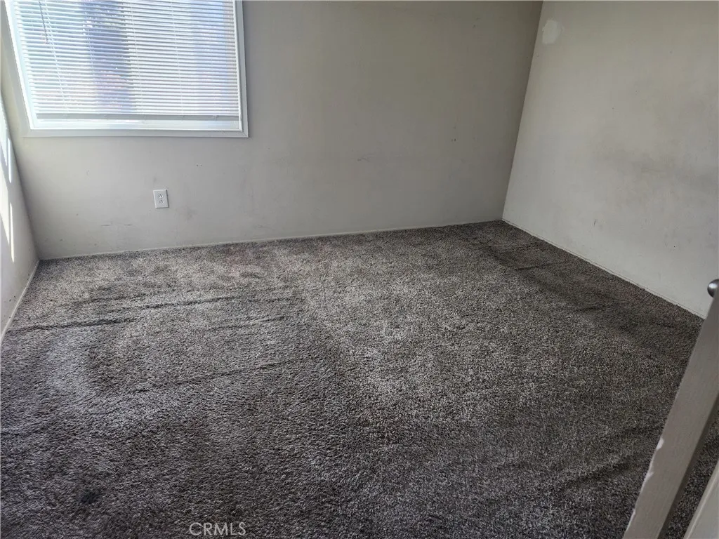 https://cdn.realtyfeed.com/cdn/127/306588540/45ce86bea9329cf6b24113c8b78516cf.webp