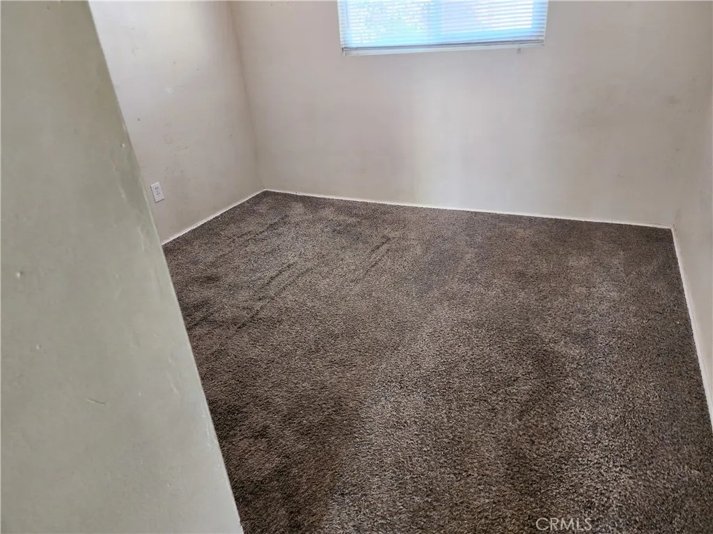 https://cdn.realtyfeed.com/cdn/127/306588540/f1e8d115b194008488747d5387cf0760.webp