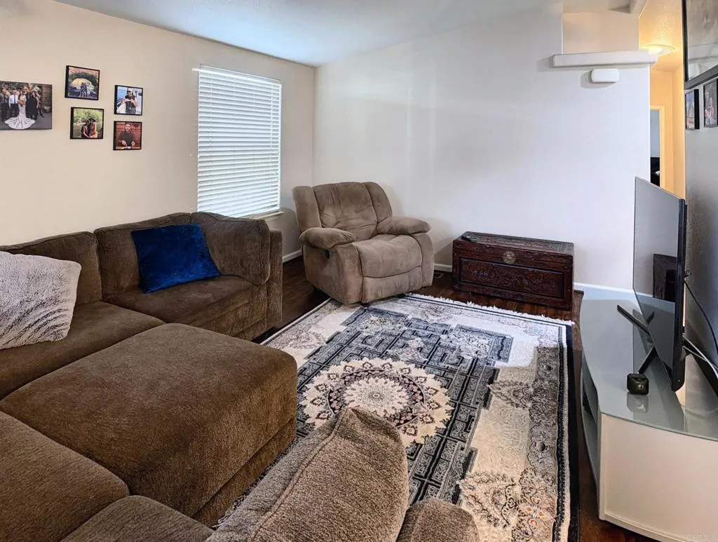 https://cdn.realtyfeed.com/cdn/127/306588578/98d391346e28397ff76272e15394101f.webp