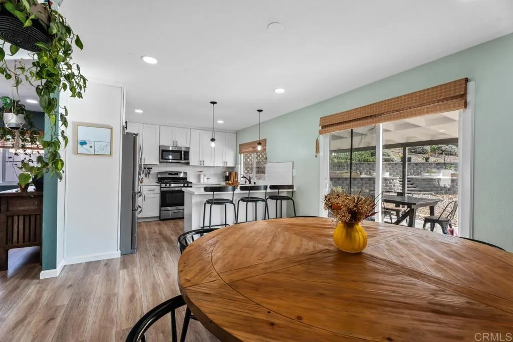 https://cdn.realtyfeed.com/cdn/127/306588591/777de159c14f98edd60c1e28b4908339.webp