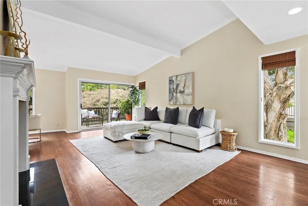 Rolling Hills Estates, CA 90274