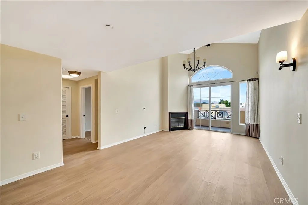 4400 Cartwright, Toluca Lake, CA 91602 - Photo 3 of 25, Toluca Lake, CA