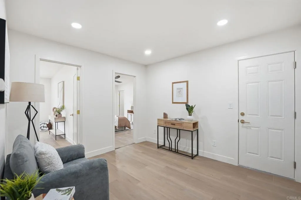 https://cdn.realtyfeed.com/cdn/127/306588658/e17eab001fb5b69c727cbaea591aae22.webp
