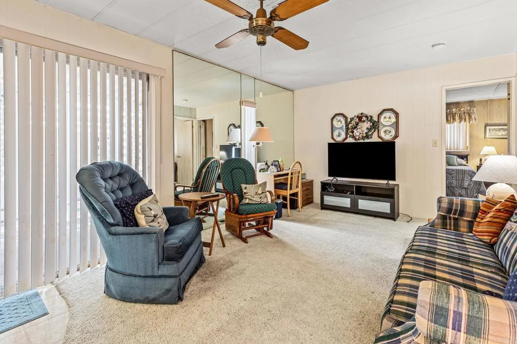 https://cdn.realtyfeed.com/cdn/127/306588683/8215cc5621ab6ce35888ba27f75ee9c2.webp