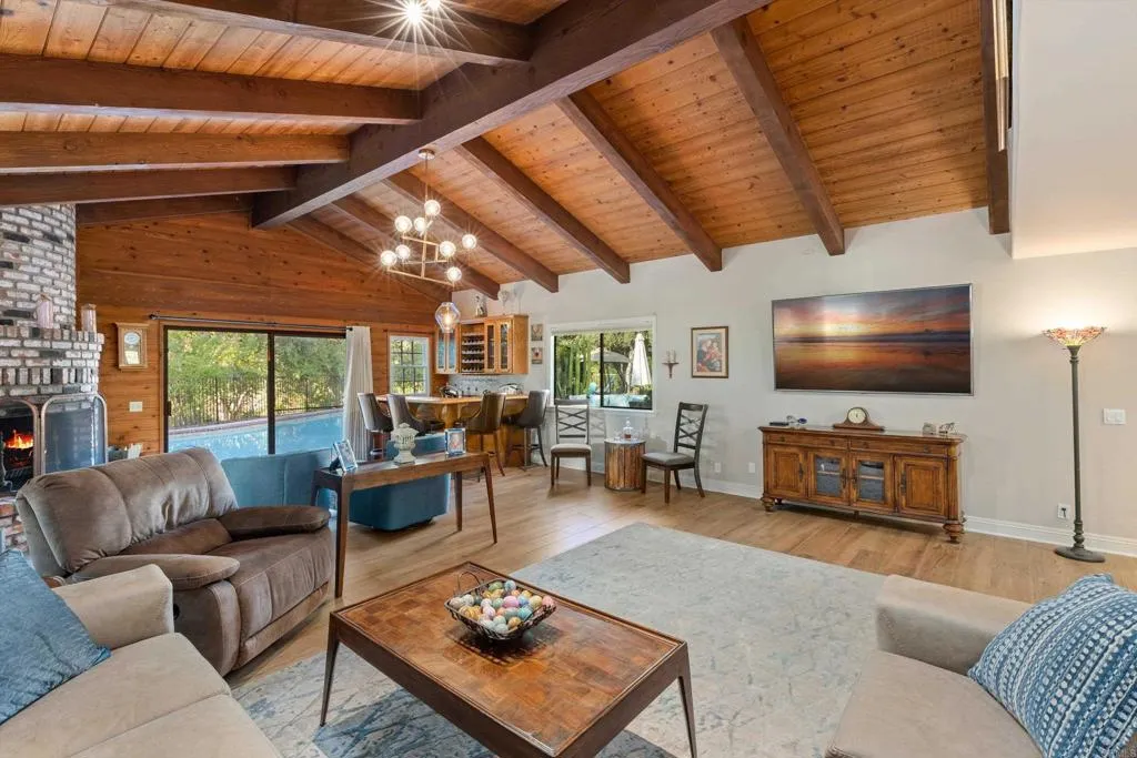 https://cdn.realtyfeed.com/cdn/127/306588742/c6fd82e13be26d9fe00314f4cacfe357.webp