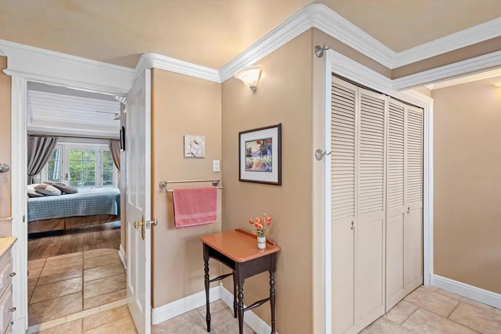https://cdn.realtyfeed.com/cdn/127/306588742/e4f7813f3f260509f1a0b784c892cf80.webp
