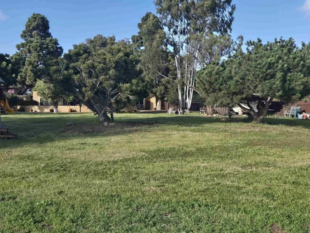 https://cdn.realtyfeed.com/cdn/127/306588802/0416021e794fc43ff04ffd73e92a73d4.webp