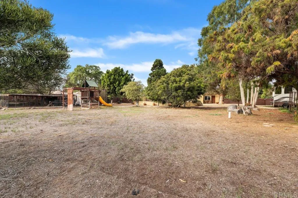 https://cdn.realtyfeed.com/cdn/127/306588802/3c0c7aeb26eb3e6c2da9a44bd6b2e1a9.webp
