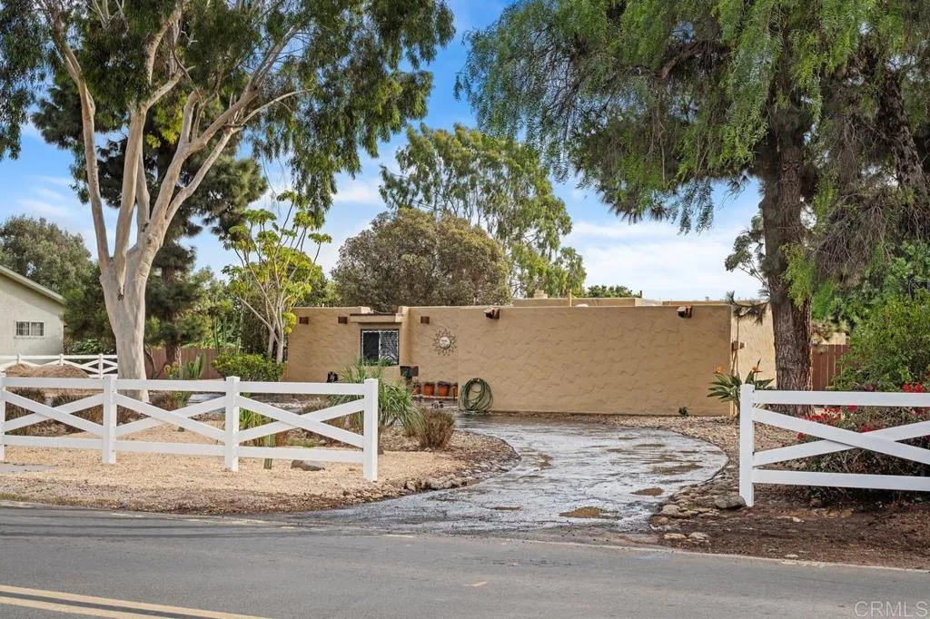 https://cdn.realtyfeed.com/cdn/127/306588802/5ed4fe285cd7fcc2c2eb6ac17359c412.webp
