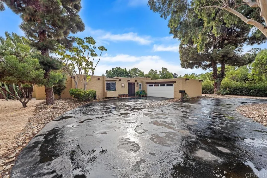 https://cdn.realtyfeed.com/cdn/127/306588802/87091dc732e6488f756e255be027cb68.webp