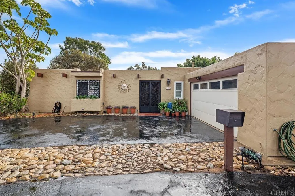 https://cdn.realtyfeed.com/cdn/127/306588802/e5a55afedd0d3b16ff23b749e25d36be.webp
