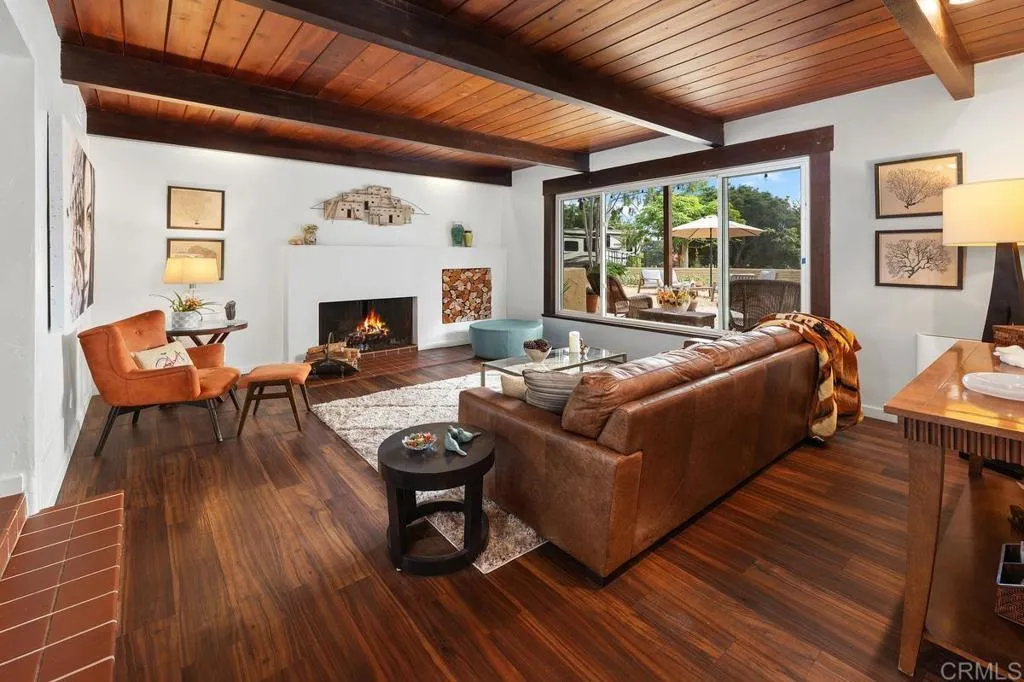 https://cdn.realtyfeed.com/cdn/127/306588802/eea5c55da42f0c78495e4de7d2b969d1.webp