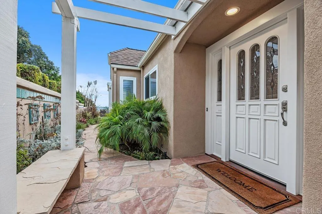 https://cdn.realtyfeed.com/cdn/127/306588856/3c708011dd19b3b5947432b4f8030c71.webp