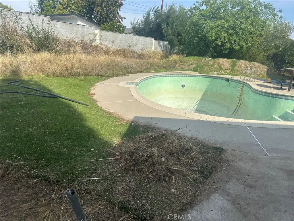 Granada Hills, CA 91344