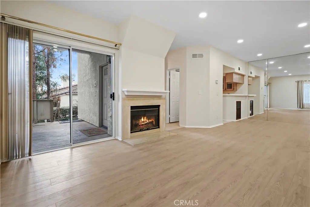 5824 Oak Bend Unit 108, Oak Park, CA 91377 - Photo 2 of 37, Oak Park, CA