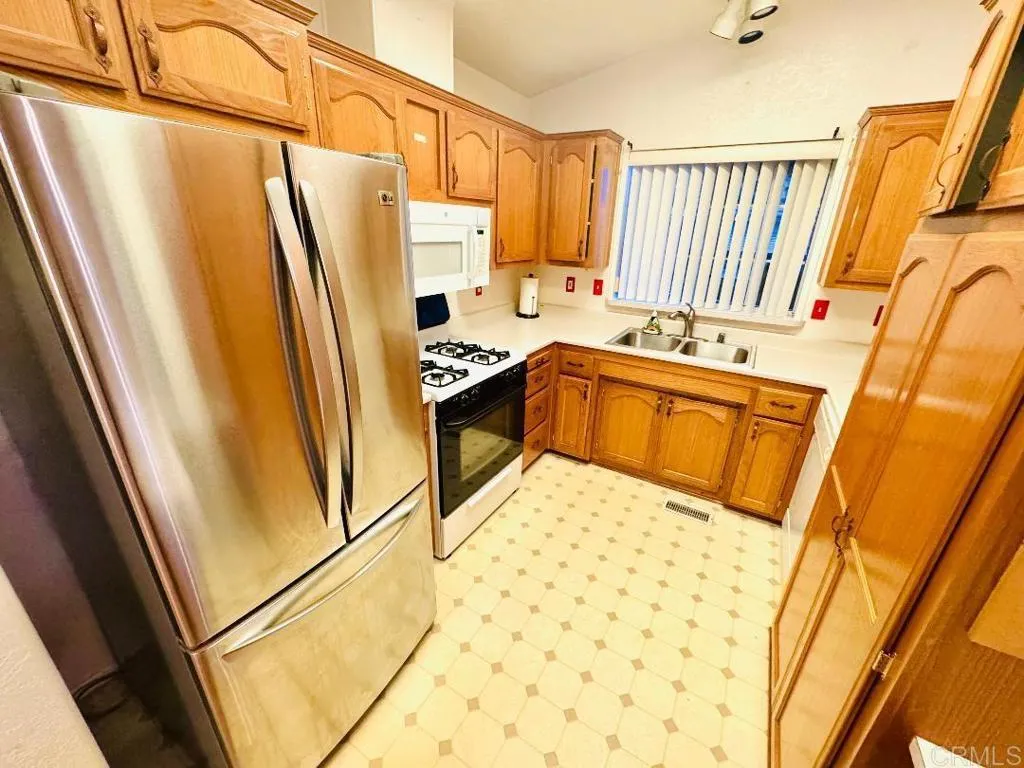 https://cdn.realtyfeed.com/cdn/127/306588971/7029c60f6df913e8fac6920d05531590.webp