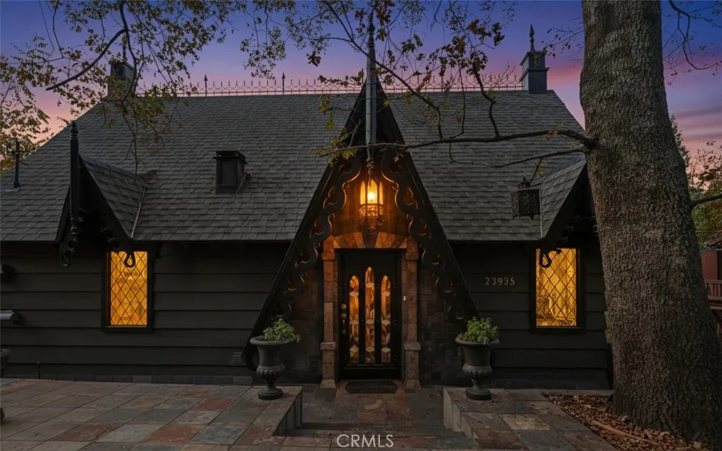 23935 Zurich, Crestline, CA 92325 - Photo 5 of 33, Crestline, CA