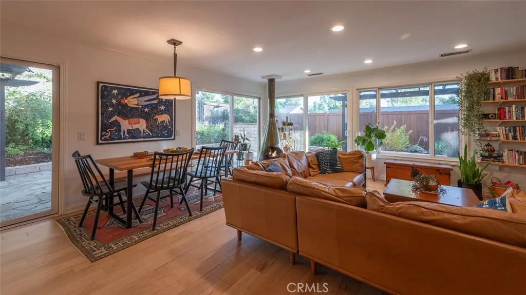 28916 Valley Heights, Agoura Hills, CA 91301 - Photo 3 of 46, Agoura Hills, CA