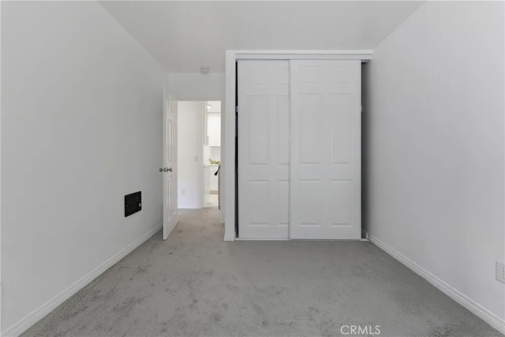 Photo #12: DW25260899 Listing: Photo #12