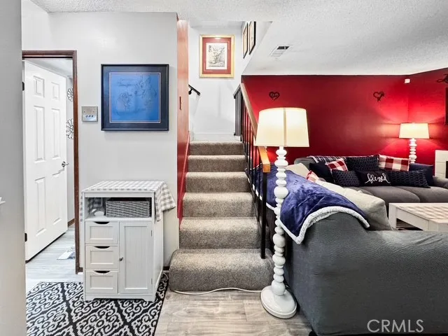 543 W Stocker, Glendale, CA 91202 - Photo 5 of 25, Glendale, CA