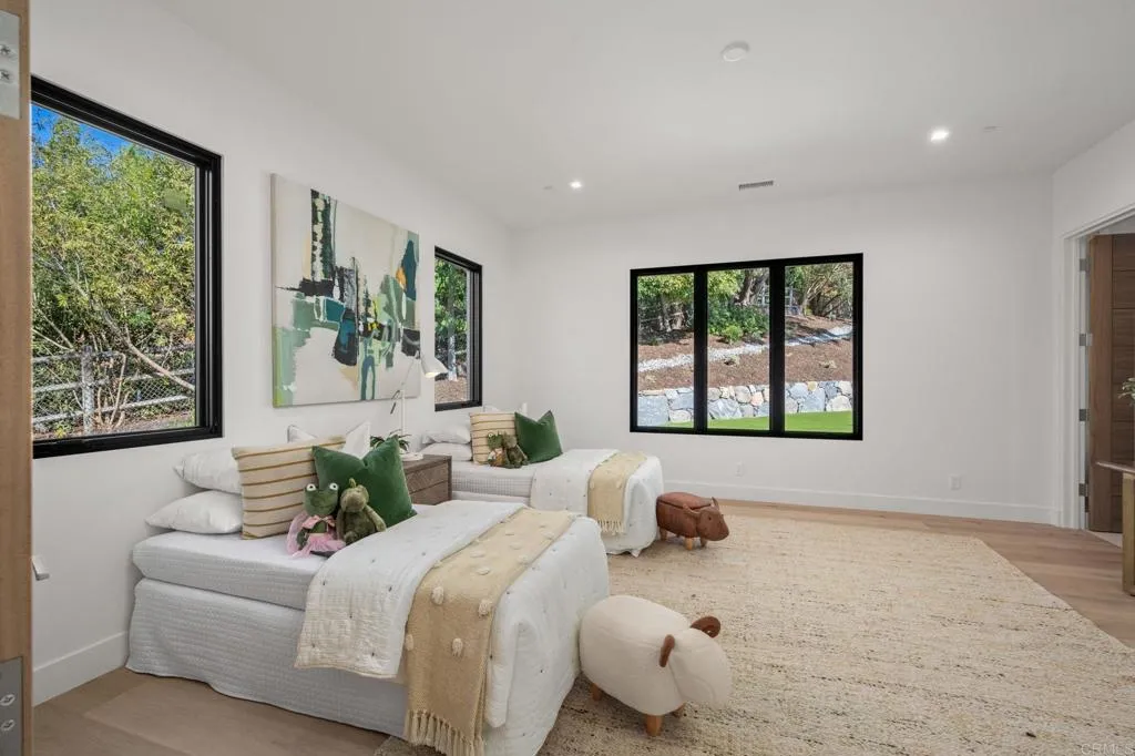 5471 La Crescenta, Rancho Santa Fe, CA, 92067