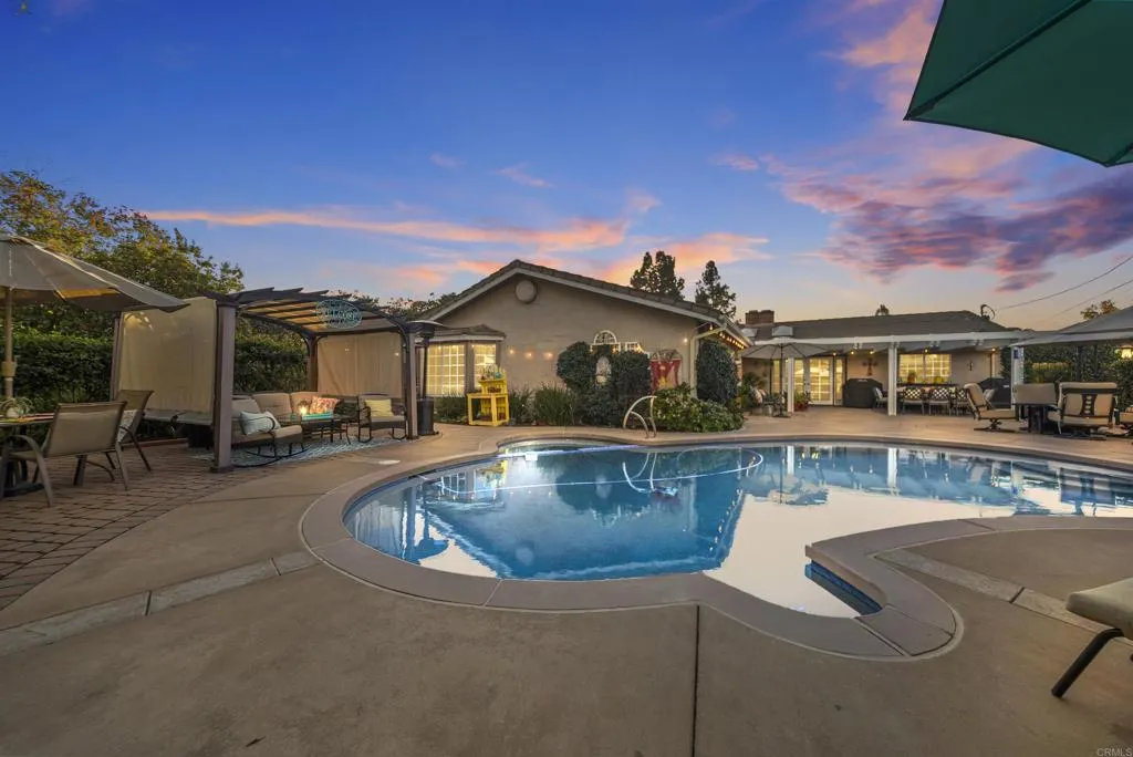 https://cdn.realtyfeed.com/cdn/127/306589133/668571f3dd4257b1048cb3048df4a5c8.webp