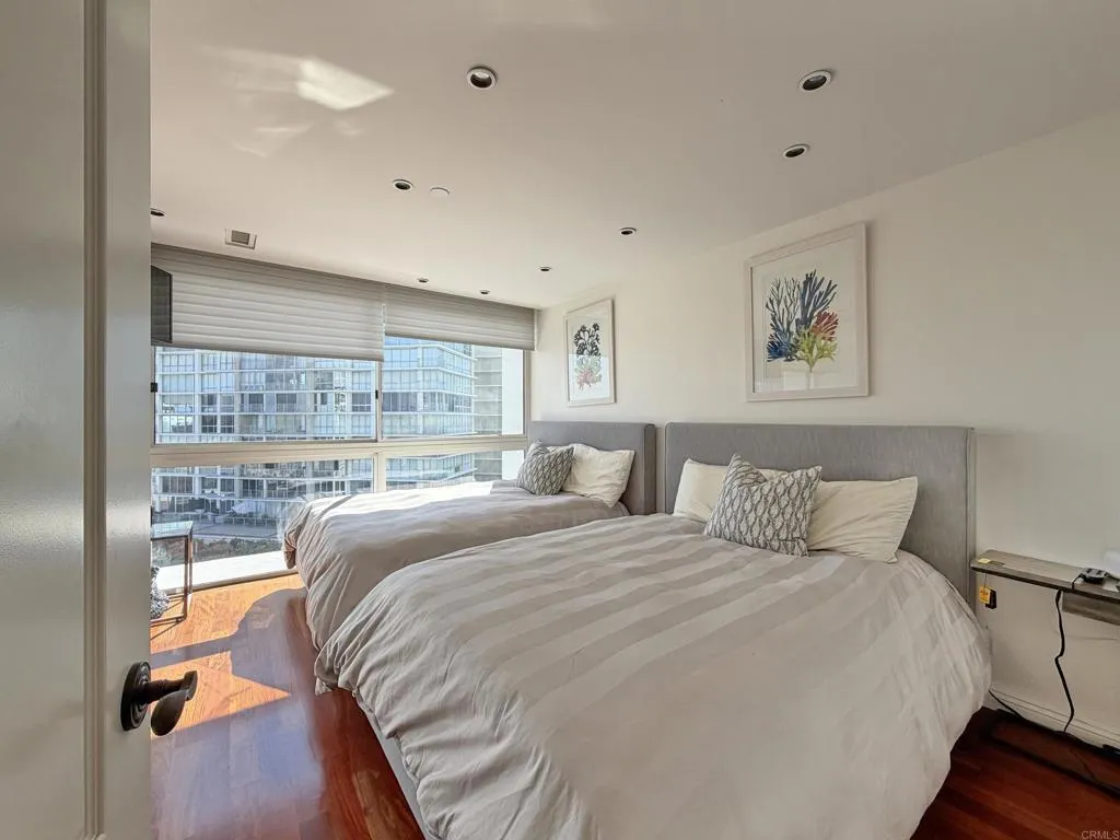 https://cdn.realtyfeed.com/cdn/127/306589264/c7e70e7c4cc0921ce2368a104e326329.webp