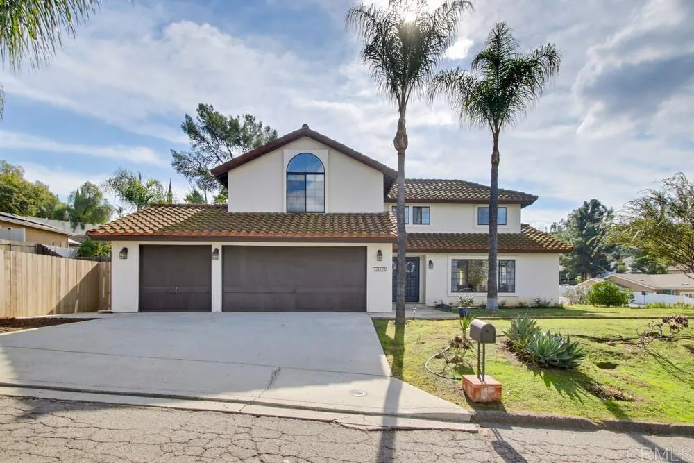 https://cdn.realtyfeed.com/cdn/127/306589301/54b4291c83d651bbafead724214ba6e7.webp