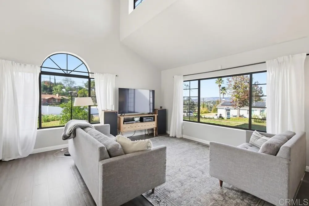 https://cdn.realtyfeed.com/cdn/127/306589301/c375bdae51ed0688d88374c54cf15cb5.webp