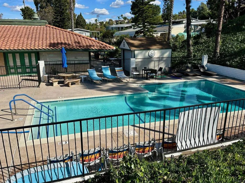 https://cdn.realtyfeed.com/cdn/127/306589307/731fd803540e3cc4b82c21aac21ae6e9.webp