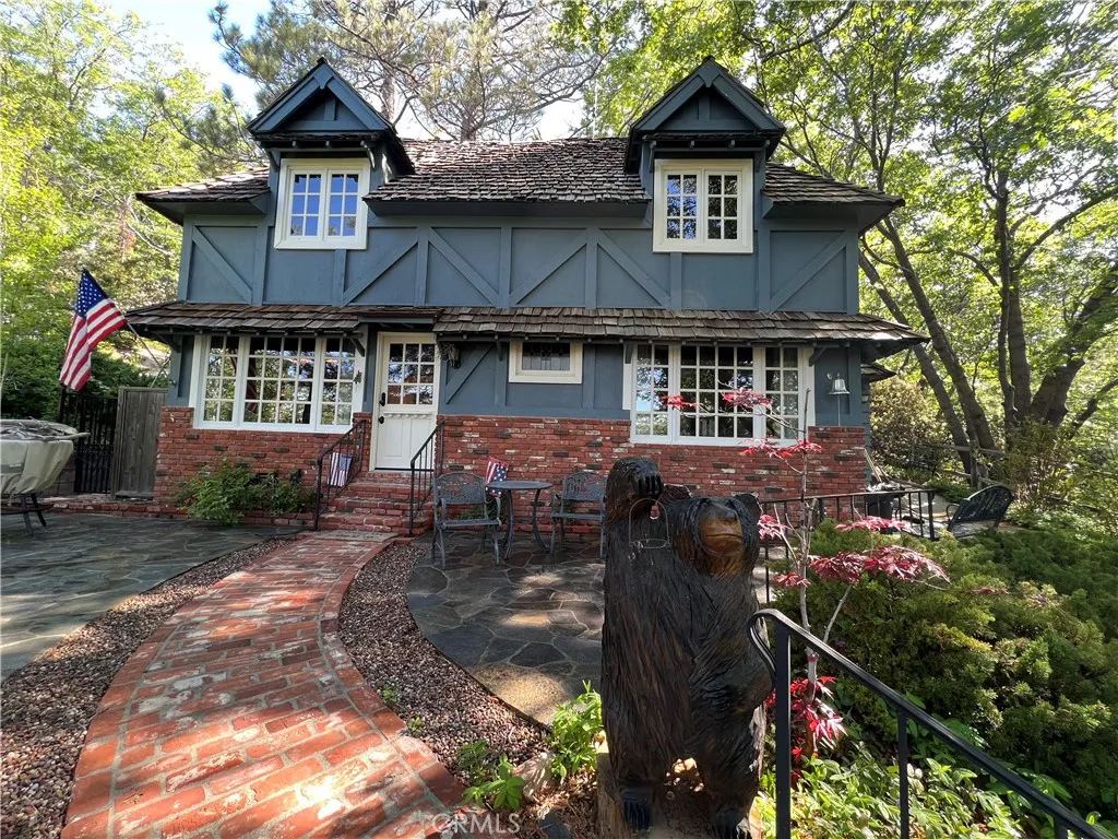 28972 North Shore Road, Lake Arrowhead, CA 92352 - Photo 3 of 35, Lake Arrowhead, CA
