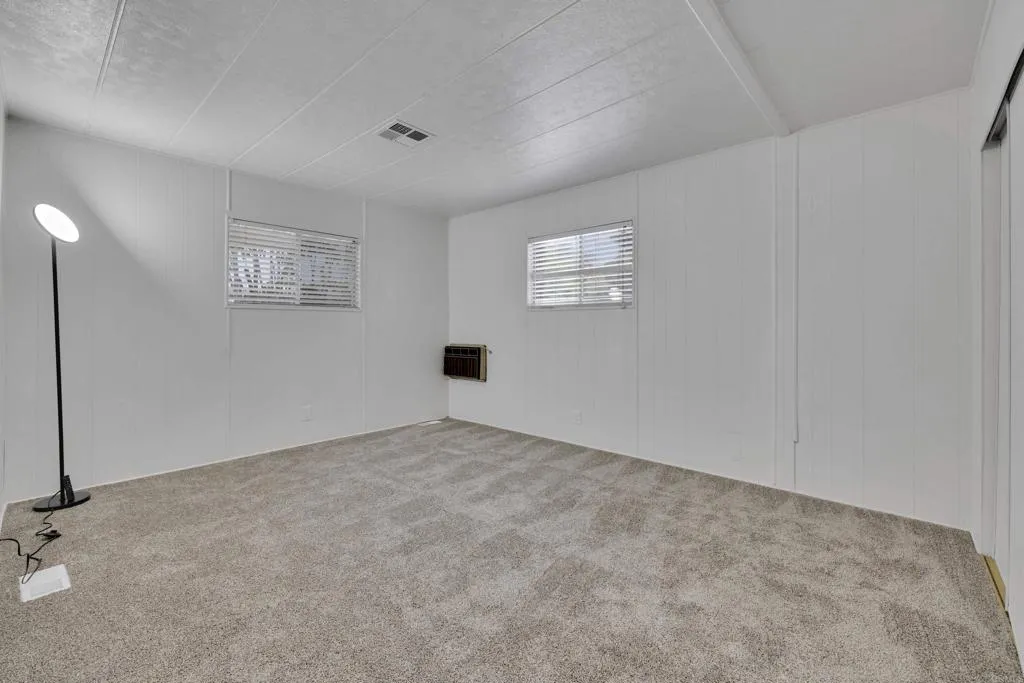 https://cdn.realtyfeed.com/cdn/127/306589420/4694610ceae15b0b9c22637d4a40de36.webp