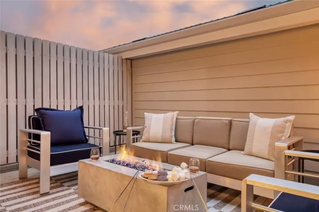 https://cdn.realtyfeed.com/cdn/127/306589516/91574887ce516518576f26b33853a829.webp