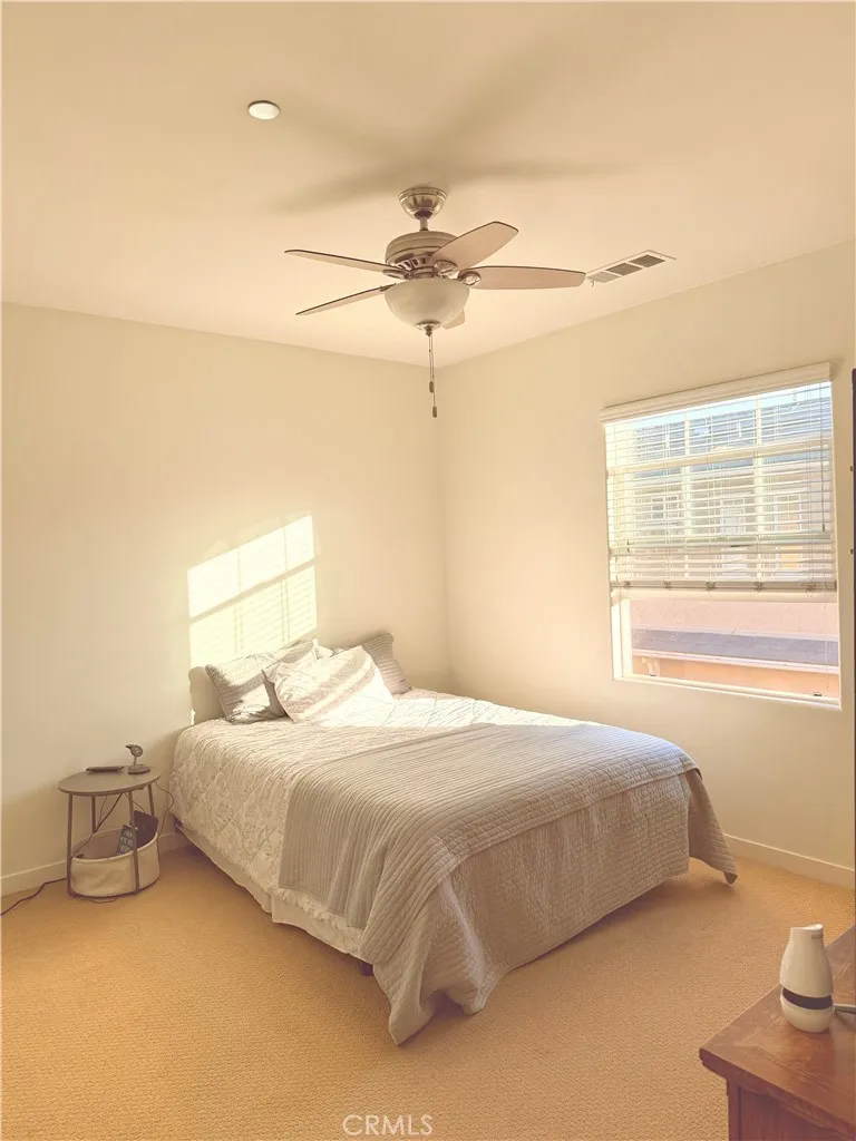 Photo #12: TR25261265 Listing: Photo #12