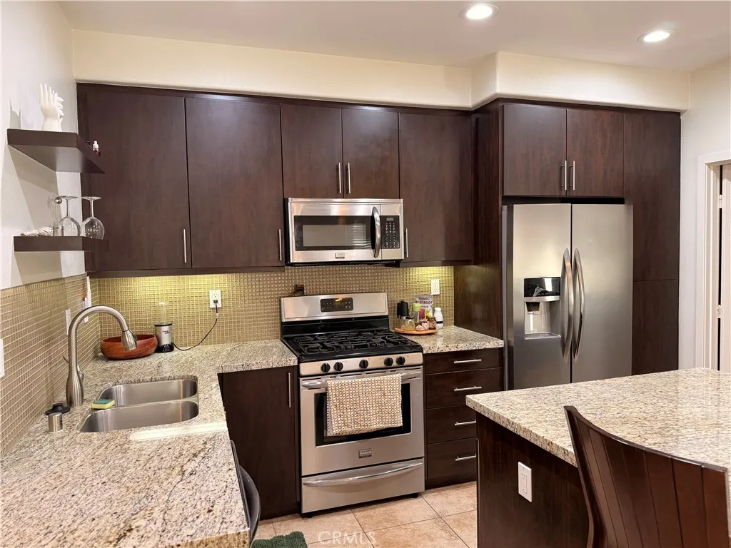 Photo #5: TR25261265 Listing: Photo #5