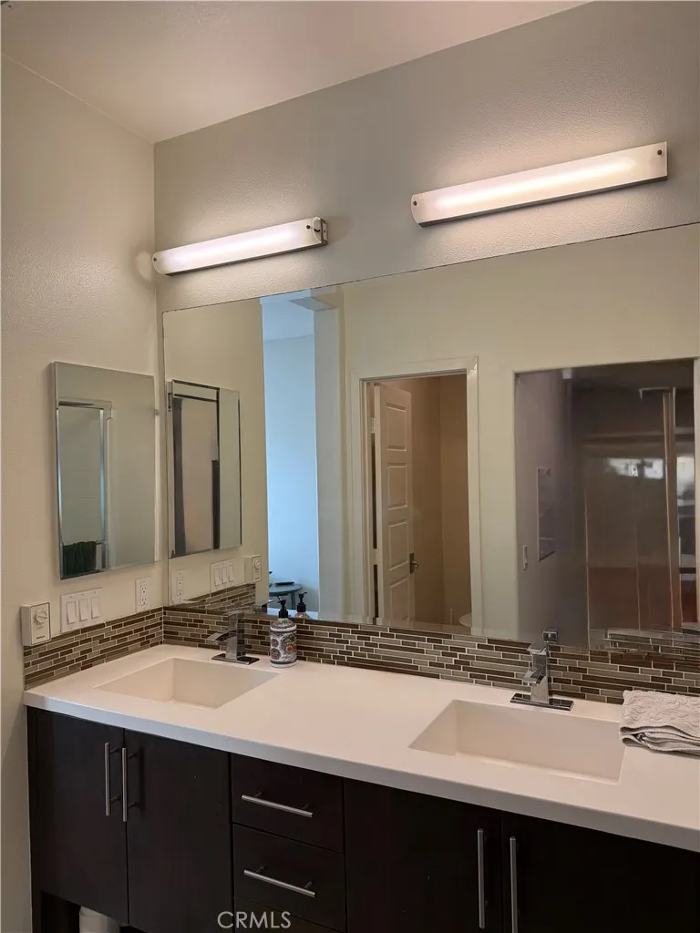 Photo #14: TR25261265 Listing: Photo #14