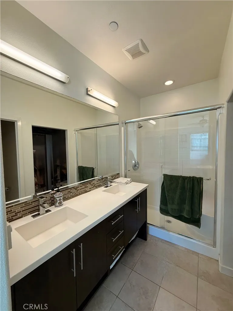 Photo #15: TR25261265 Listing: Photo #15