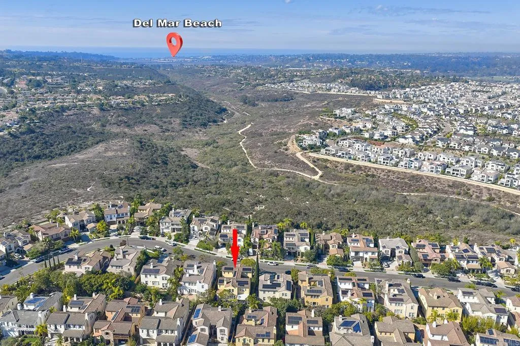 https://cdn.realtyfeed.com/cdn/127/306589524/764db1cc54e3f499272b2d0a53c49526.webp