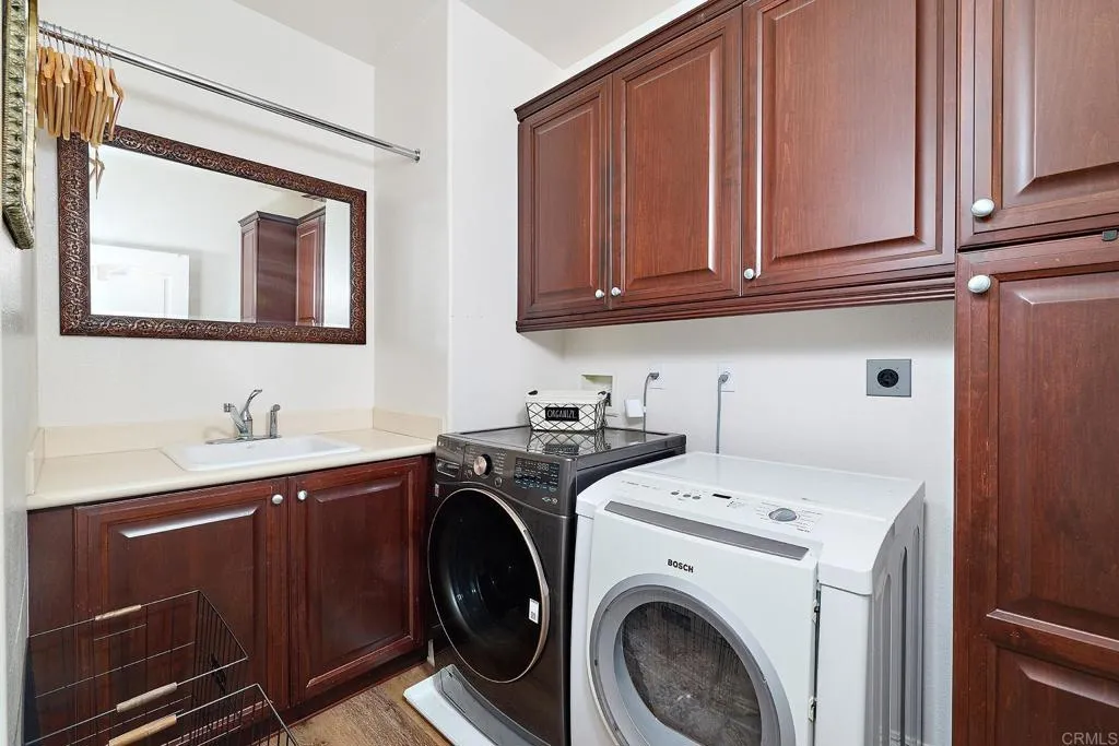 https://cdn.realtyfeed.com/cdn/127/306589524/c99b77f6160a0917836fac3f1588663d.webp