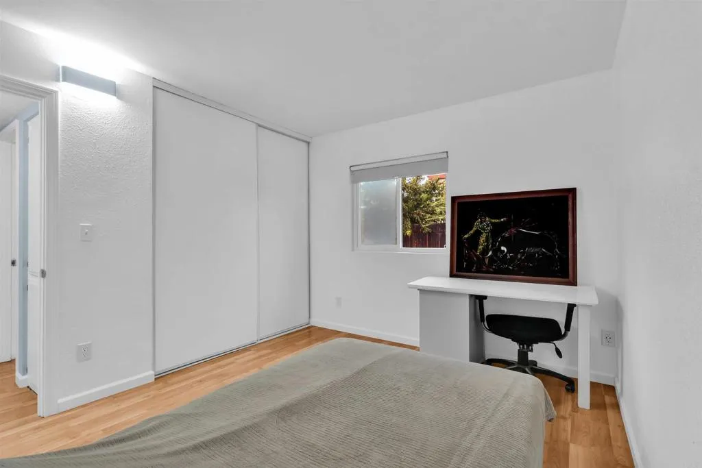 https://cdn.realtyfeed.com/cdn/127/306589630/0993f966eb430167bd134bb1a9b5a9bc.webp