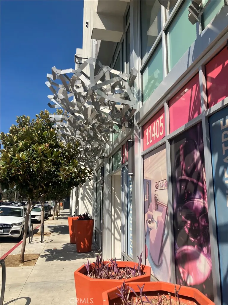 North Hollywood, CA 91601