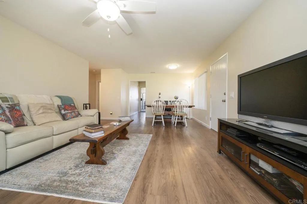 https://cdn.realtyfeed.com/cdn/127/306589703/1ef1b0288ab08c58e7ad0a168d8a7126.webp