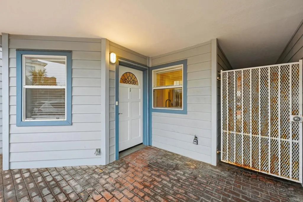 https://cdn.realtyfeed.com/cdn/127/306589704/6316323e5a9512764a88f27a8d6fa7bc.webp