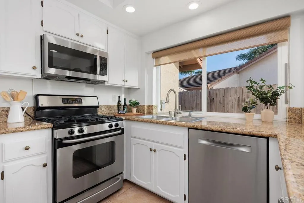 https://cdn.realtyfeed.com/cdn/127/306589735/1439cb7eea3e342881d273ec6eeb3248.webp