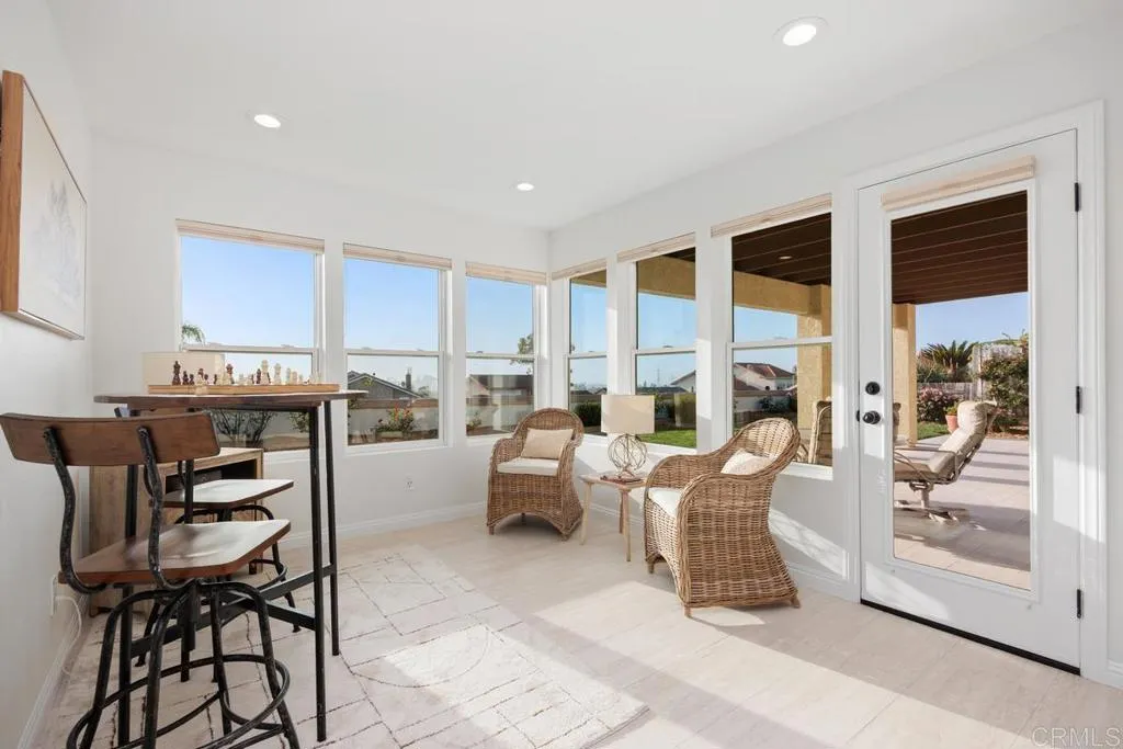 https://cdn.realtyfeed.com/cdn/127/306589735/efede648b1c3d4fbe092d52f4d138871.webp