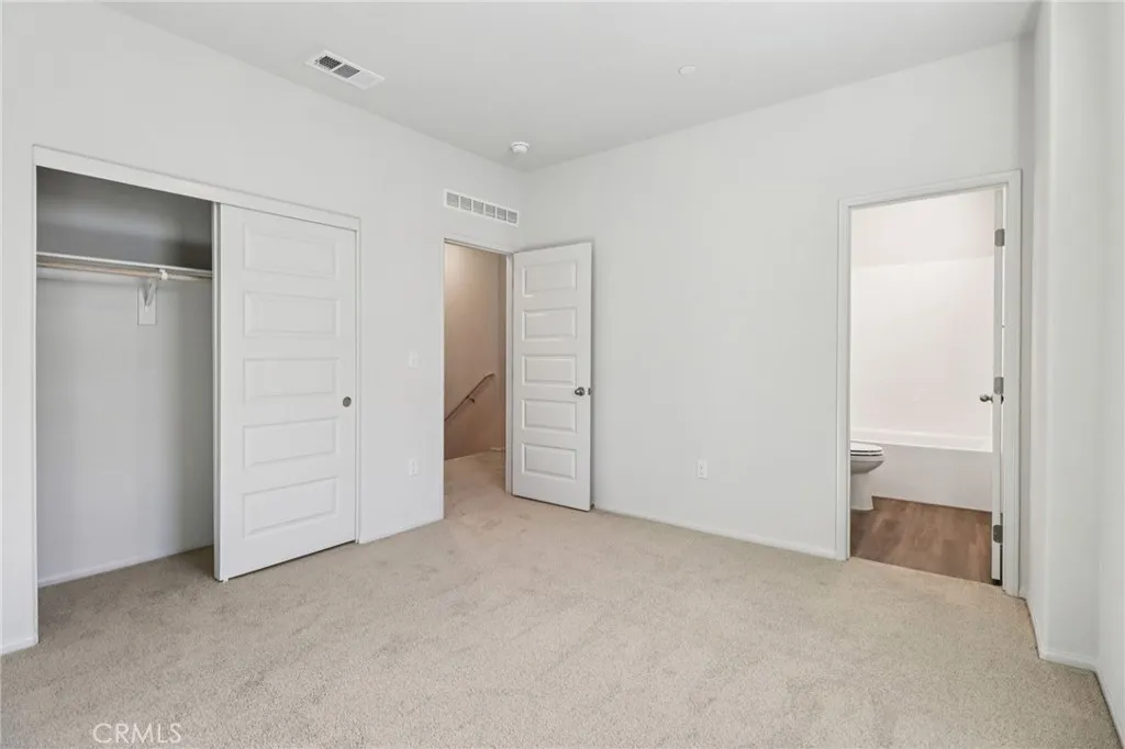 Photo #14: OC25254174 Listing: Photo #14